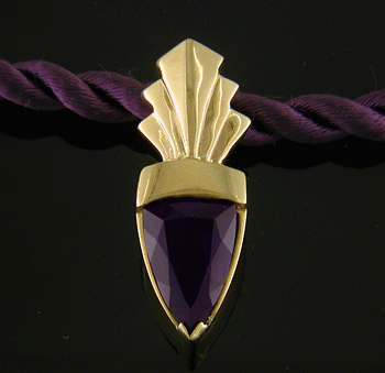 Amethyst pendant crafted in 14kt gold.
