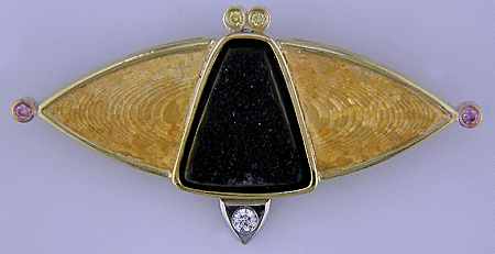 Custom Yellow Gold Brooch with drusy Psilomelane, fancy intense pink diamonds, fancy intense yellow diamonds and white diamonds.