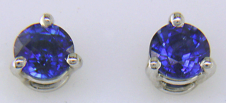 Platinum sapphire stud earrings. (J4270)