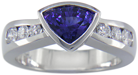 Trillium sapphire and diamond custom platinum ring. (J6413)