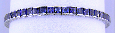 Sapphire and diamond bracelet. (J5418)