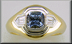 Custom Sapphire and Diamond Ring - Bijoux Extraordinaire