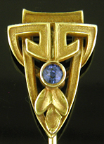 Alling sapphire and laurels stickpin. (J9482)
