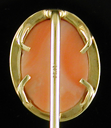 Art Deco coral and platinum stickpin. (J9464)