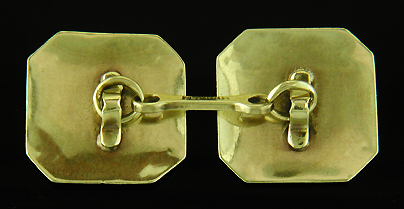 Elegantly engraved platinum and gold cufflinks. (J9231)