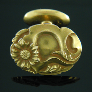 Art Nouveau sunflower cufflinks. (J8148)