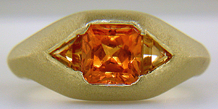 Spessartite garnet and tourmaline ring. (J8706)