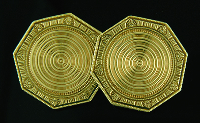 Art Deco Egyptian Revival cufflinks. (J9228)