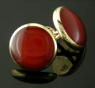 Carrington carnelian cufflinks. (J9006)