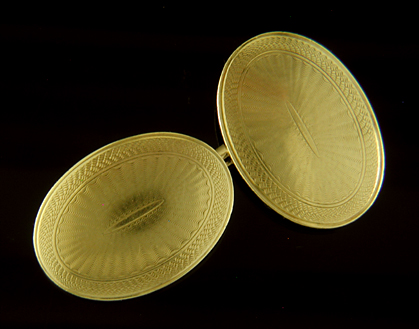 Carrington elegantly engraved cufflinks. (J7263)