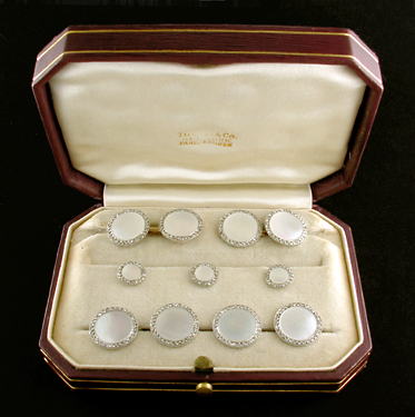 Carrington diamond and mother-of-pearl dress set. (J8818)