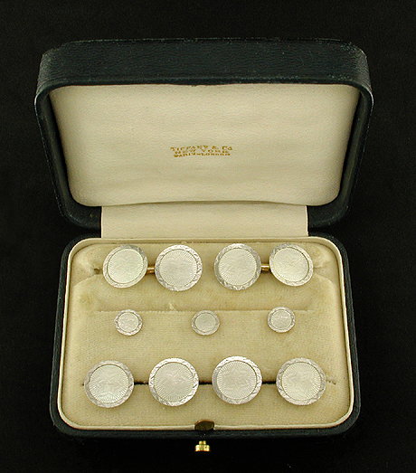 Carrington engraved mother-of-pearl dress set. (J9121)