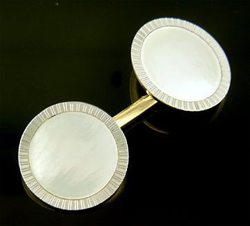 Carrington mother-of-pearl and platinum cufflinks. (J9260)