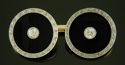 Carrington onyx and diamond cufflinks. (J9144)