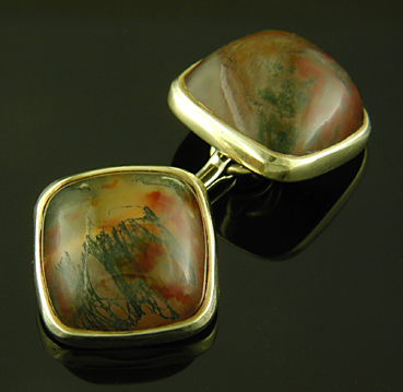 Moss agate cufflinks. (J9416)