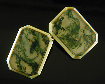 Carter, Howe moss agate cufflinks. (CL9541)