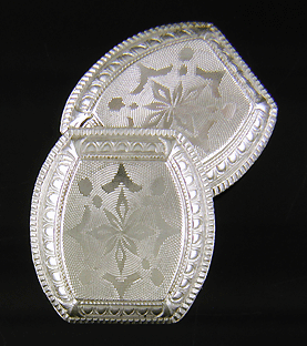 Antique platinum on gold cufflinks. (J8608)
