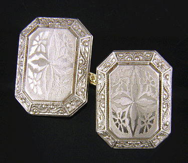Edwardian platinum on gold cufflinks. (J8535)