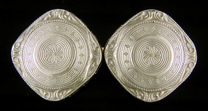 Frank Krementz intricately engraved Art Deco cufflinks. (J8719)