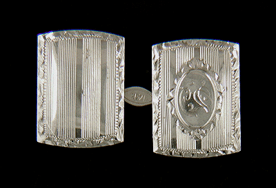 Antique white gold cufflinks with monogrammed 'G'. (J6810)