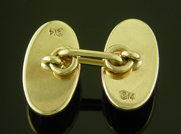 George Street amethyst cufflinks. (J9418)