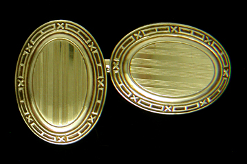 14kt Golden Pinstripe cufflinks (J8739).