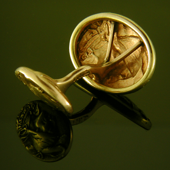 Krementz Native American cufflinks. (J9180)