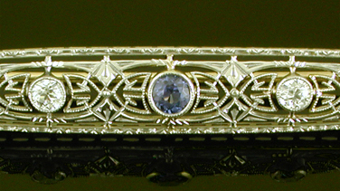 Art Deco sapphire and diamond brooch. (BR9556)
