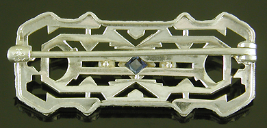 Art Deco sapphire and pearl brooch (J9488)