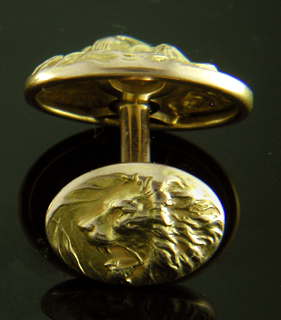 Link & Angell regal lion cufflinks. (J9119)