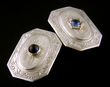 Elegant sapphire cufflinks. (J8968)