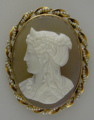 Sardonyx Cameo of Diana (J2656)