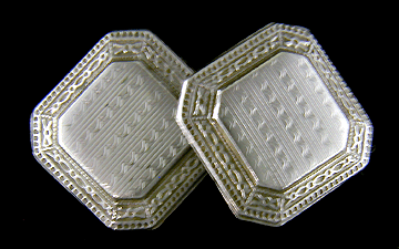 Antique platinum on gold cufflinks. (J8606)