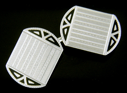 Dramatic Art Deco cufflinks. (J9251)