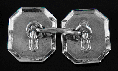 Back of elegantly engraved antique cufflinks. (J6513)