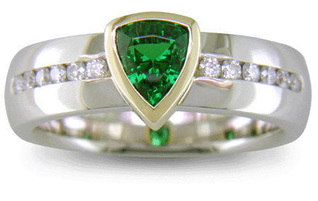 Tsavorite Garnet and Diamond Ring from Bijoux Extraordinaire