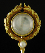 Laurel%20Wreath%20and%20Moonstone%20Stickpin%20(J9073)