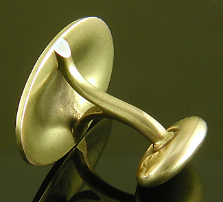 Late Victorian neoclassical cufflinks. (J9424)