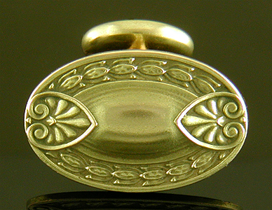Late Victorian neoclassical cufflinks. (J9424)