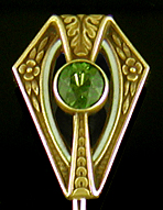 Whiteside and Blank roses and acanthus stickpin. (J9422)