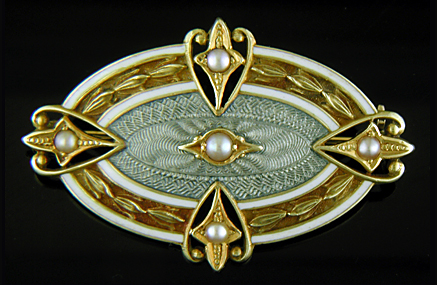 Edwardian guilloche enamel brooch. (J9413)