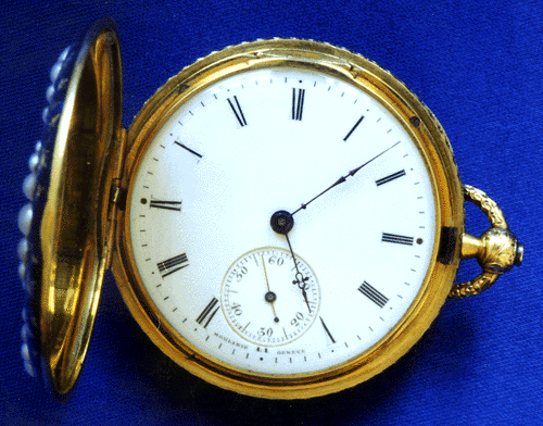 dial of enameled watch.